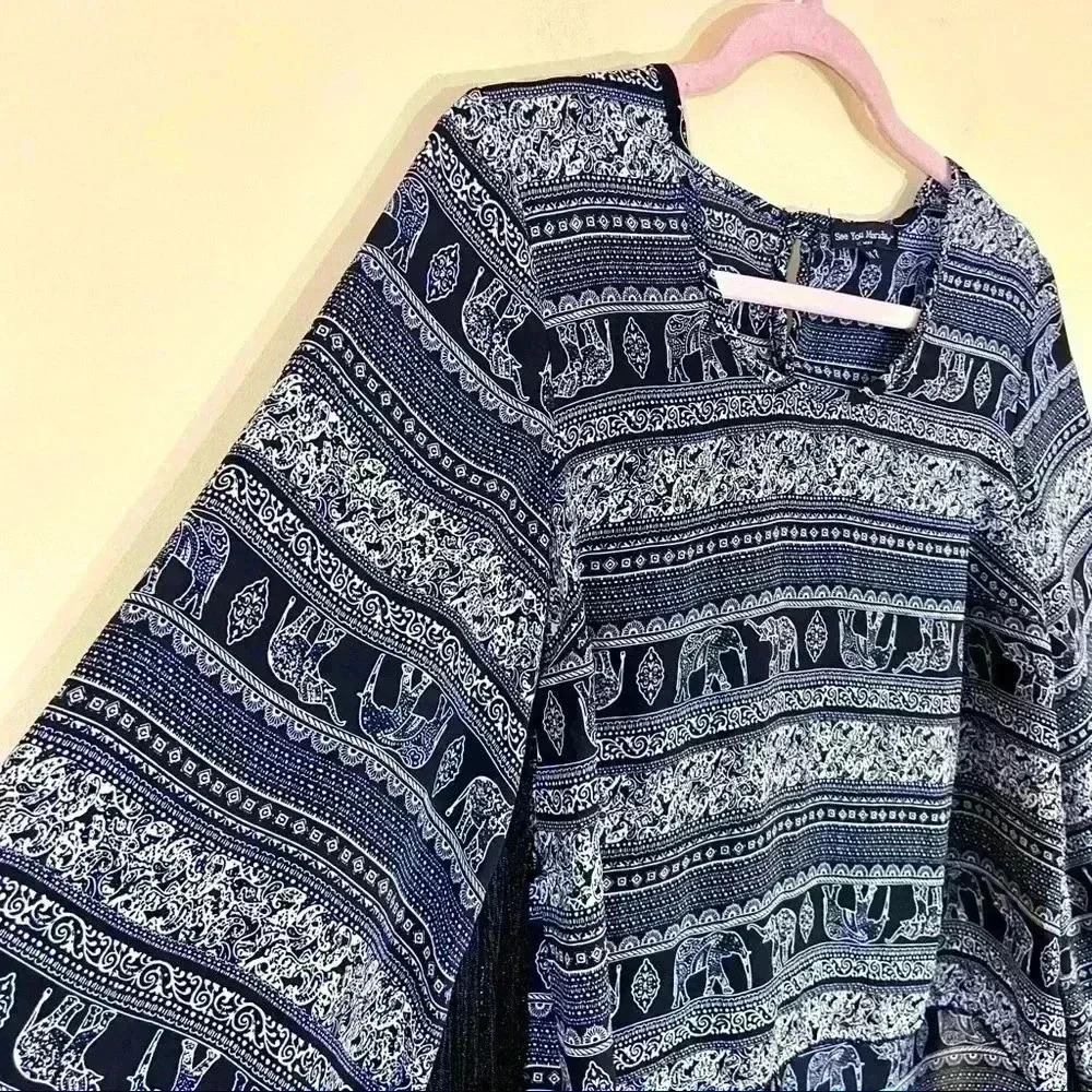 See You Monday Fringed Bell Sleeve Elephant Safari Boho Crop Back Split Top (M) - Picture 10 of 15